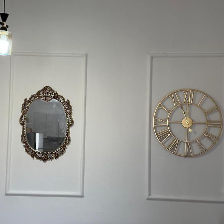 Victorias Apartment Tirane Bagian luar foto