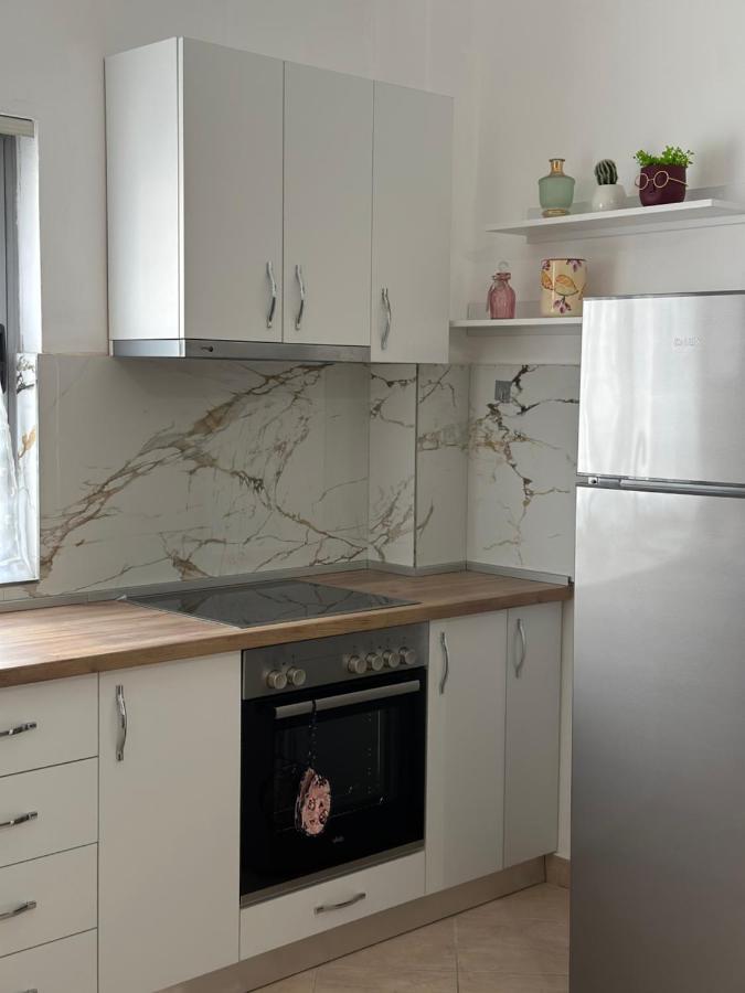 Victorias Apartment Tirane Bagian luar foto